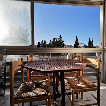 Apartment Le Carlton - 2 Pieces 4 Couchages Port Leucate. Ref: 2car_128ac Mae-0911 *